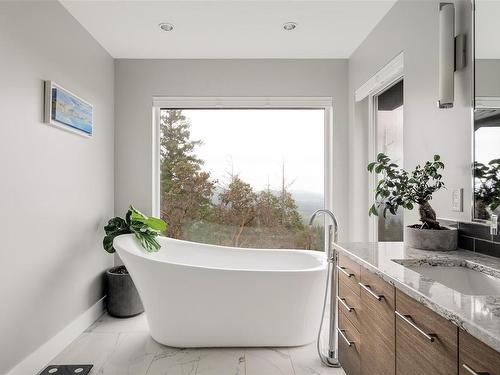 1108 Timber View, Langford, BC - Indoor Photo Showing Bathroom
