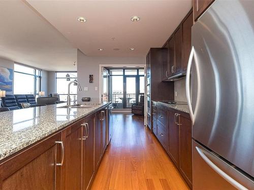 1501-788 Humboldt St, Victoria, BC - Indoor Photo Showing Kitchen With Upgraded Kitchen