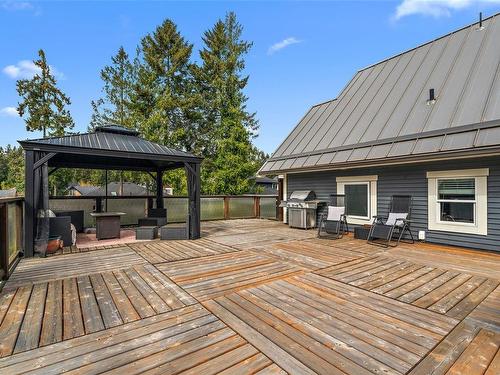 1365 Hutchinson Rd, Cobble Hill, BC - Outdoor With Deck Patio Veranda With Exterior