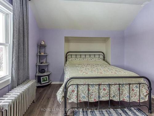 30 Clemow Ave, Greater Sudbury, ON - Indoor Photo Showing Bedroom