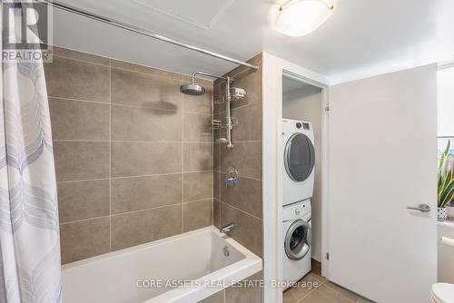 #901 -508 Wellington St W, Toronto, ON - Indoor Photo Showing Laundry Room