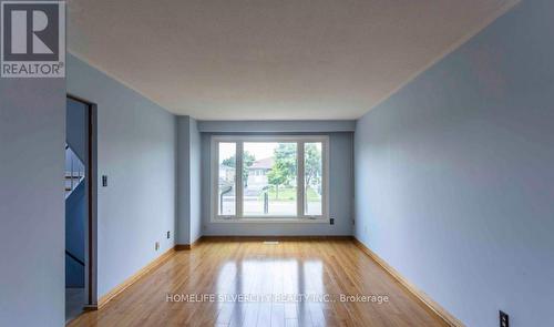 7271 Hermitage Rd, Mississauga, ON - Indoor Photo Showing Other Room