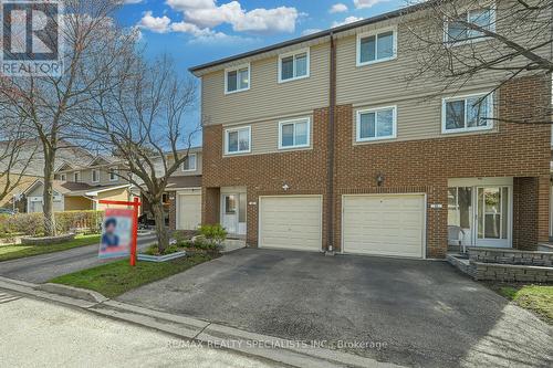 66 Carisbrook Court, Brampton (Central Park), ON - Outdoor With Facade