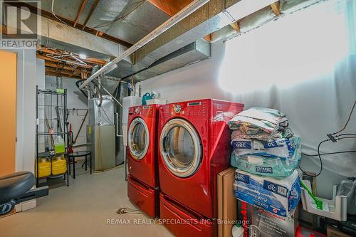 66 Carisbrook Crt, Brampton, ON - Indoor Photo Showing Laundry Room