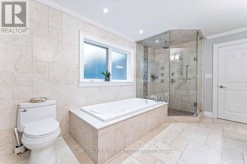 3011 Lakeshore Rd, Burlington, ON - Indoor Photo Showing Bathroom