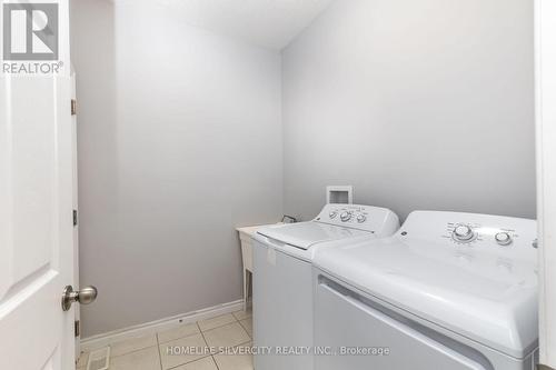 501 Brittania Cres, Kitchener, ON - Indoor Photo Showing Laundry Room