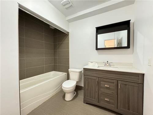 657 Fennell Avenue E|Unit #3, Hamilton, ON - Indoor Photo Showing Bathroom