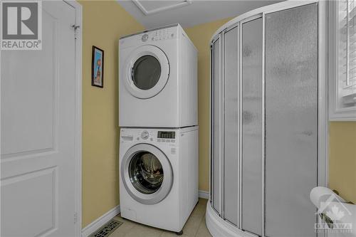 340 Agathe Street, Clarence-Rockland, ON - Indoor Photo Showing Laundry Room