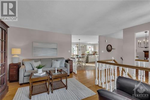 340 Agathe Street, Clarence-Rockland, ON - Indoor Photo Showing Living Room