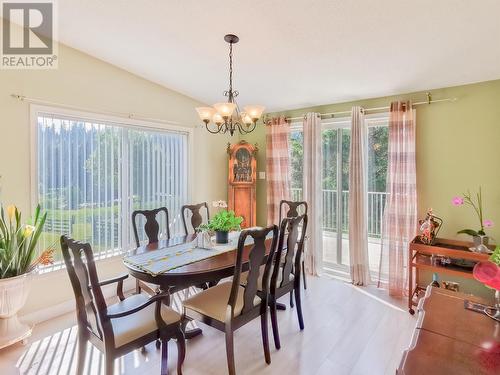 5307 Canim-Hendrix Lake Road, 100 Mile House, BC - Indoor Photo Showing Dining Room