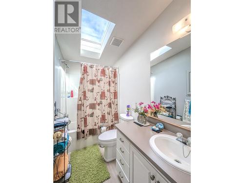 5307 Canim-Hendrix Lake Road, 100 Mile House, BC - Indoor Photo Showing Bathroom