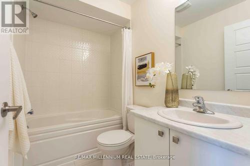 #302 -250 Finch Ave, Pickering, ON - Indoor Photo Showing Bathroom