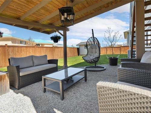 991 Sanika Close, French Creek, BC - Outdoor With Deck Patio Veranda With Exterior