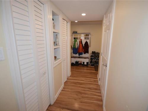 9 Machleary St, Nanaimo, BC - Indoor Photo Showing Other Room