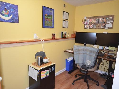 9 Machleary St, Nanaimo, BC - Indoor Photo Showing Office