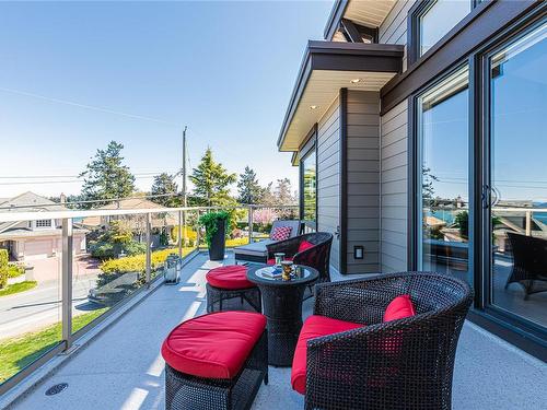 10364 Allbay Rd, Sidney, BC - Outdoor With Deck Patio Veranda With Exterior