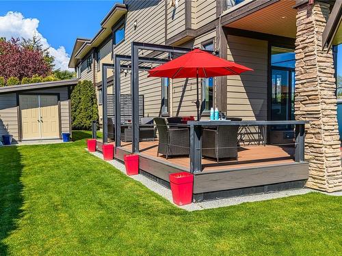 10364 Allbay Rd, Sidney, BC - Outdoor With Deck Patio Veranda