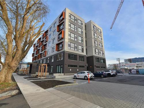 412-629 Speed Ave, Victoria, BC - Outdoor With Facade