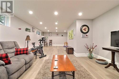 25 Delia Ave, Dieppe, NB - Indoor Photo Showing Living Room