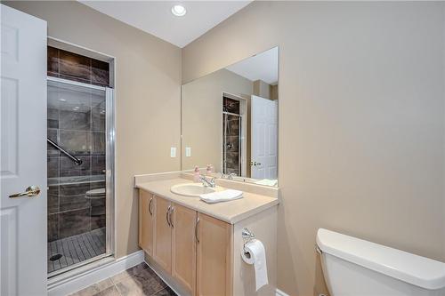 399 Elizabeth Street|Unit #611, Burlington, ON - Indoor Photo Showing Bathroom