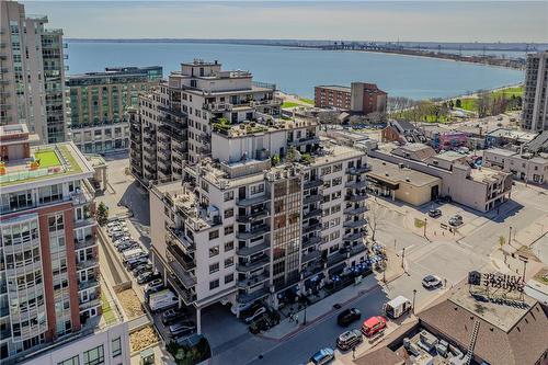 399 Elizabeth Street|Unit #611, Burlington, ON - Outdoor With Body Of Water With View