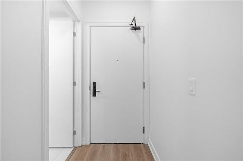 1 Jarvis Street|Unit #1516, Hamilton, ON - Indoor Photo Showing Other Room