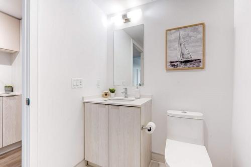 1 Jarvis Street|Unit #1111, Hamilton, ON - Indoor Photo Showing Bathroom
