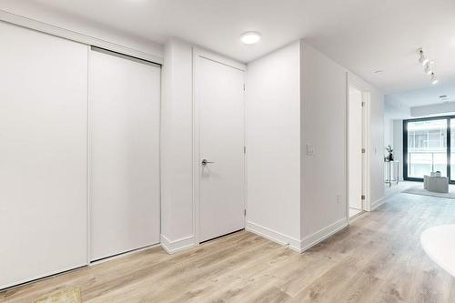 1 Jarvis Street|Unit #1111, Hamilton, ON - Indoor Photo Showing Other Room