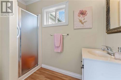 495 Wilbert Street, Pembroke, ON - Indoor Photo Showing Bathroom