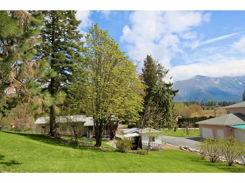 507 33Rd Avenue N, Erickson, BC - Outdoor With View