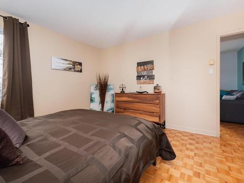 Chambre Ã  coucher principale - 2723  - 2731 Rue Des Ormeaux, Montréal (Mercier/Hochelaga-Maisonneuve), QC - Indoor Photo Showing Bedroom