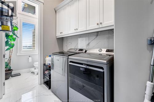 11 Tanglewood Drive, Leamington, ON - Indoor Photo Showing Laundry Room