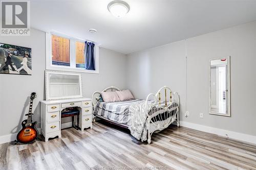 11 Tanglewood Drive, Leamington, ON - Indoor Photo Showing Bedroom