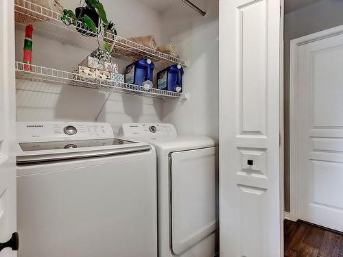Salle de lavage - 2969 Rue Des Galets, Carignan, QC - Indoor Photo Showing Laundry Room