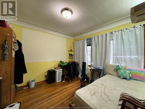 771 Campbell Avenue, Windsor, ON - Indoor Photo Showing Bedroom