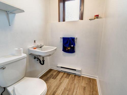 Salle de bains - 4657 Rue L'Heureux, Contrecoeur, QC - Indoor Photo Showing Bathroom