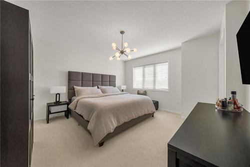 28 Serena Crescent, Stoney Creek, ON - Indoor Photo Showing Bedroom