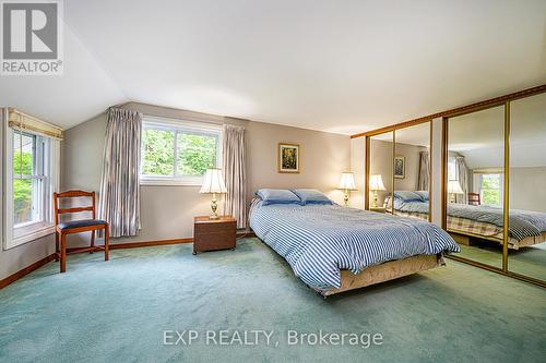 14309 Concession 1 Rd, Uxbridge, ON - Indoor Photo Showing Bedroom