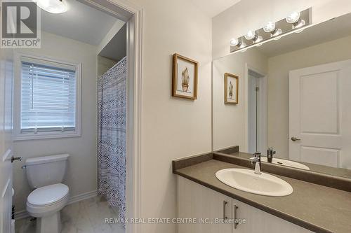 34 Simona Avenue, Wasaga Beach, ON - Indoor Photo Showing Bathroom