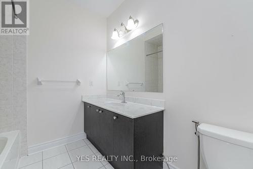 80 Morningside Dr, Halton Hills, ON - Indoor Photo Showing Bathroom