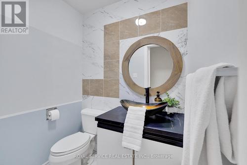 1051 Booth St, Cobourg, ON - Indoor Photo Showing Bathroom