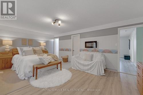 1051 Booth St, Cobourg, ON - Indoor Photo Showing Bedroom