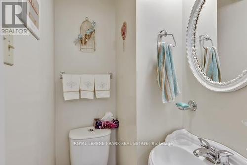 1744 Templetiny Crescent, Smith-Ennismore-Lakefield, ON - Indoor Photo Showing Bathroom