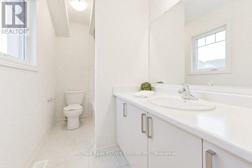 123 Rea Drive, Centre Wellington, ON - Indoor Photo Showing Bathroom