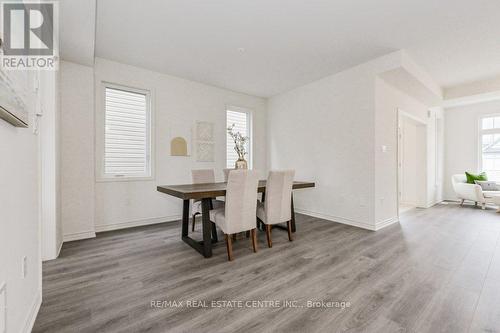 123 Rea Drive, Centre Wellington, ON - Indoor Photo Showing Dining Room