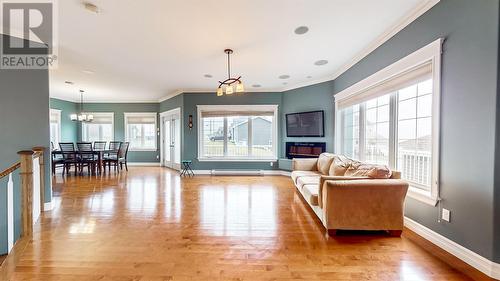 30 Sgt Donald Lucas Drive, Paradise, NL - Indoor Photo Showing Living Room