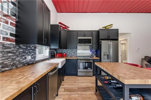 166 Francois, Grand-Barachois, NB - Indoor Photo Showing Kitchen With Double Sink