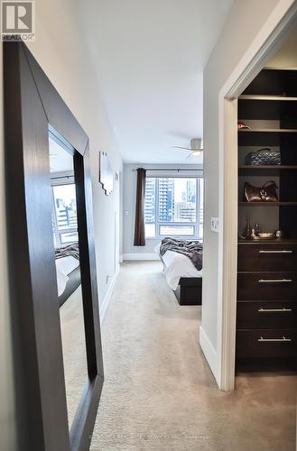 #2104 -20 Blue Jays Way, Toronto, ON - Indoor Photo Showing Other Room