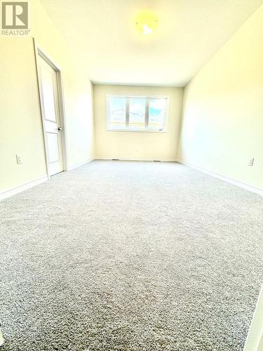 1423 Almonte Dr, Burlington, ON -  Photo Showing Other Room