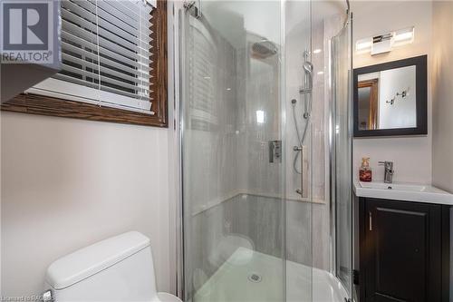122280 Grey Road 5, Georgian Bluffs, ON - Indoor Photo Showing Bathroom